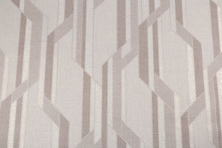 CAT_MACRO_PHOTOuI_HC31212-28_(1)